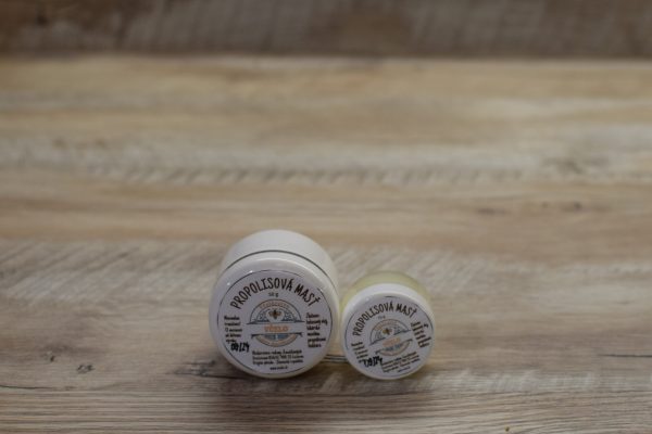 Propolisová masť 50g a 15g